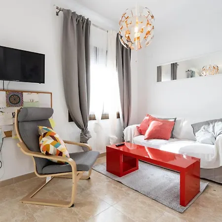 Circ Roma Apartment *