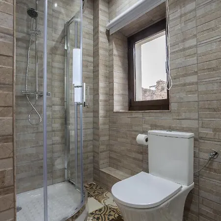 Circ Roma Apartment *